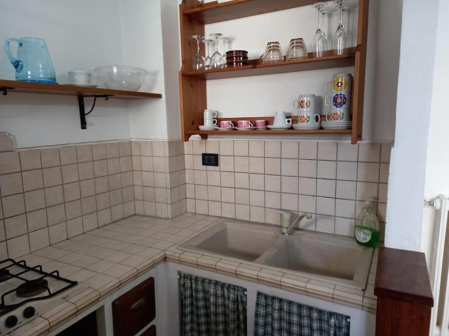 Casa Lola Lägenhet Livorno Exteriör bild